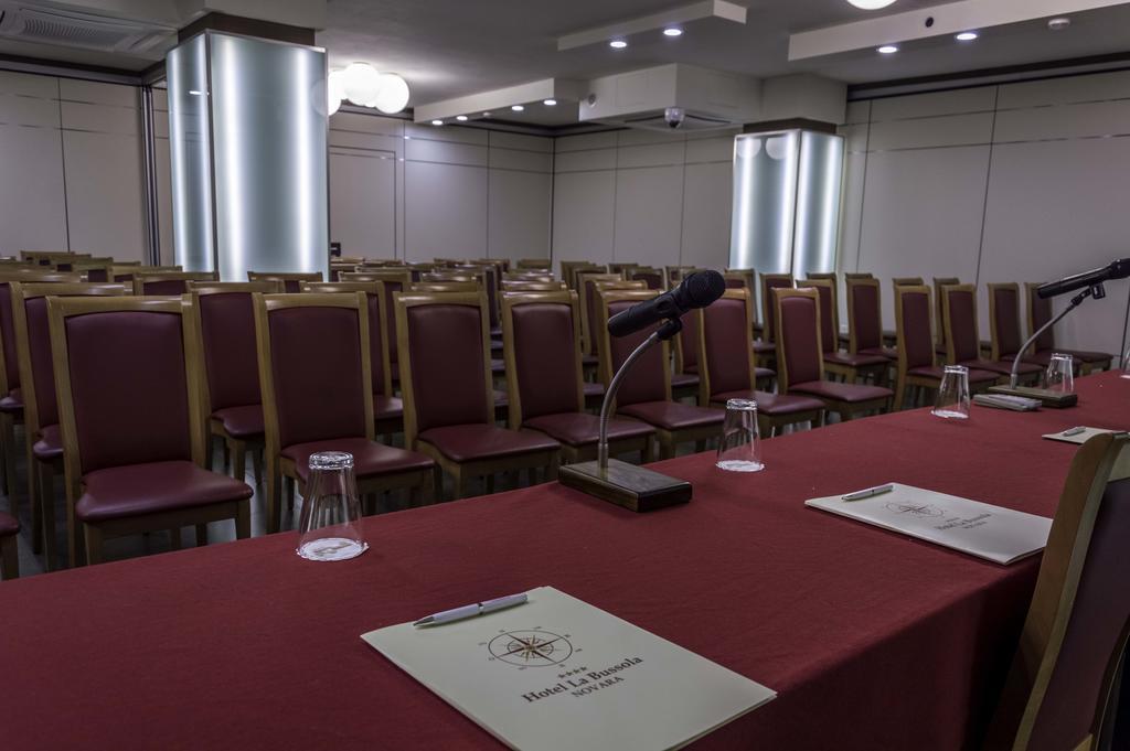 Hotel La Bussola Новара Екстер'єр фото