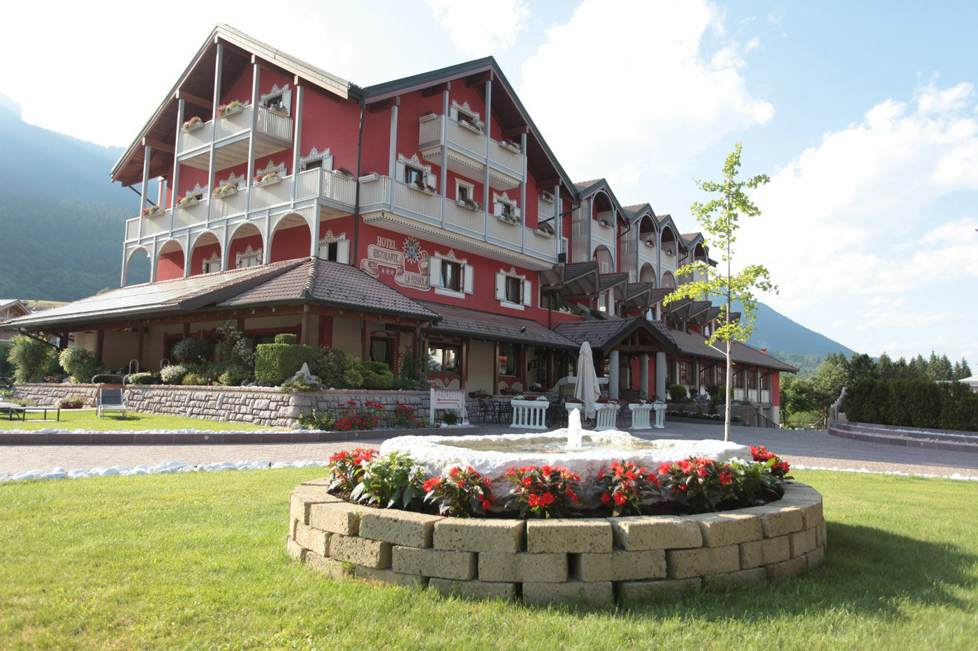 Hotel La Bussola Новара Екстер'єр фото